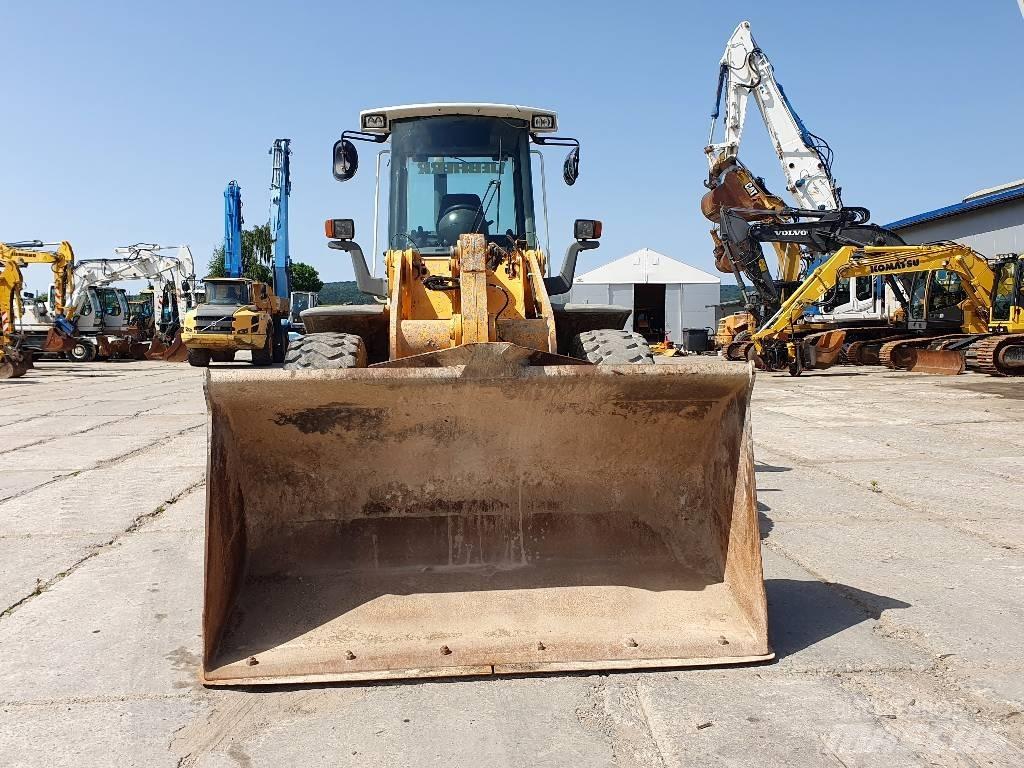 Liebherr L 538 Tekerlekli yükleyiciler