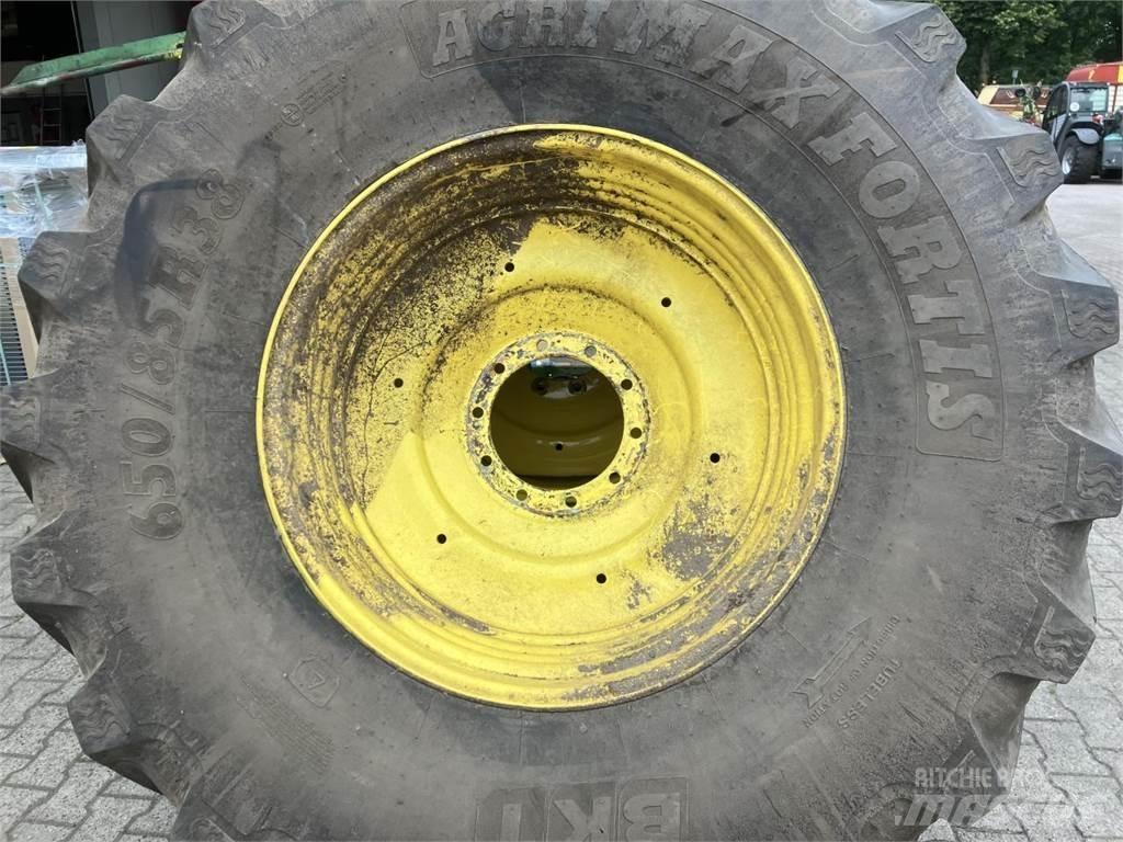 BKT 650/85R38 Tekerlekler