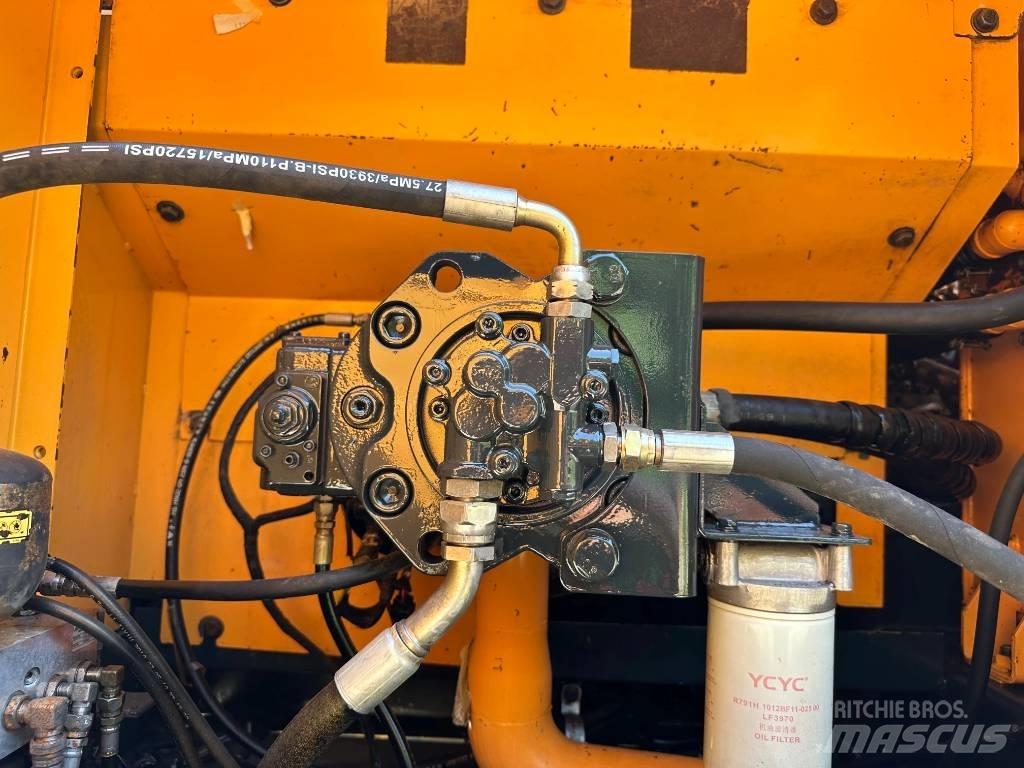 Hyundai R305LC-9s Paletli ekskavatörler