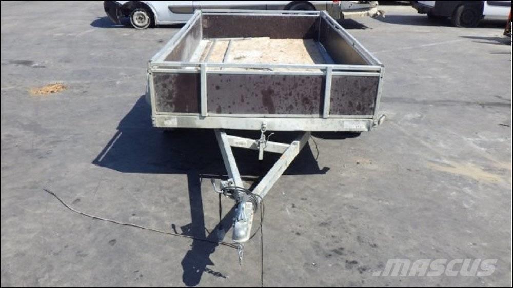  TRIGANO B05256 Hafif çekiciler