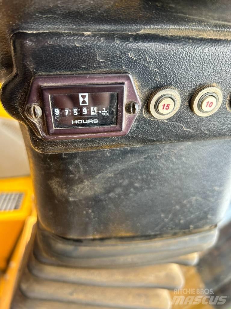 Load Lifter 2416-12D Arazi tipi forklift