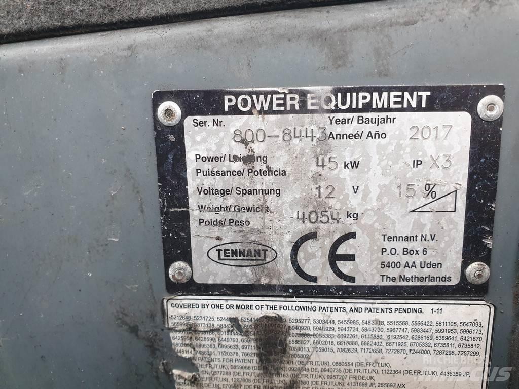 Tennant 800 Cadde süpürücüler