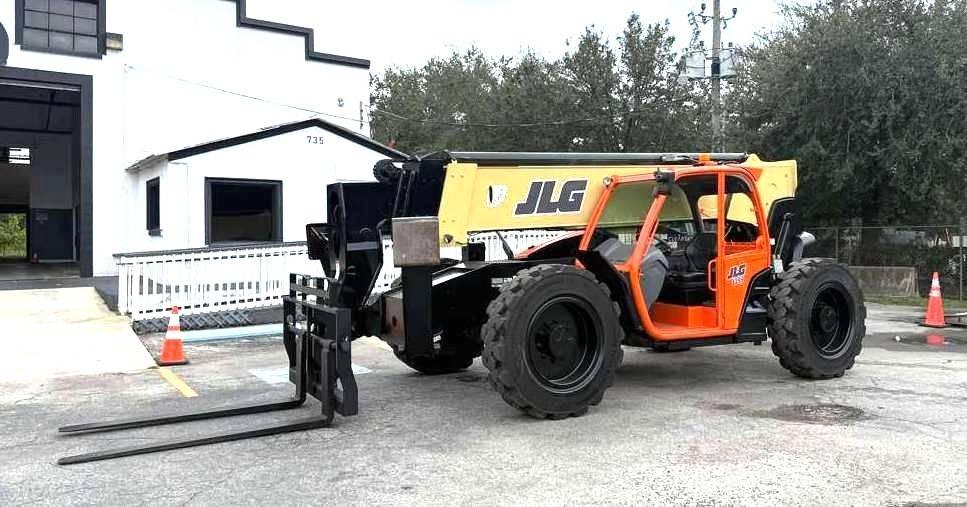 JLG 1255 Teleskopik yükleyiciler