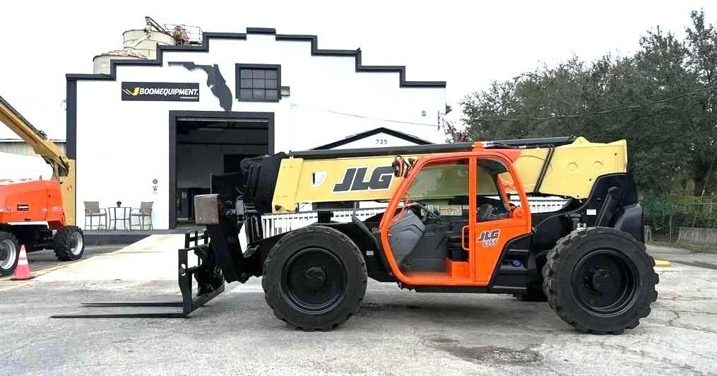 JLG 1255 Teleskopik yükleyiciler
