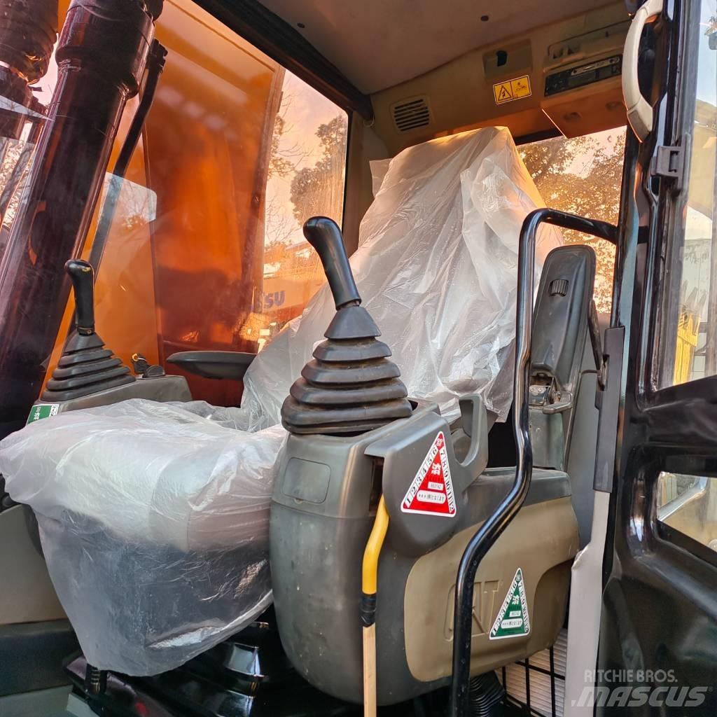 CAT 320 D Paletli ekskavatörler