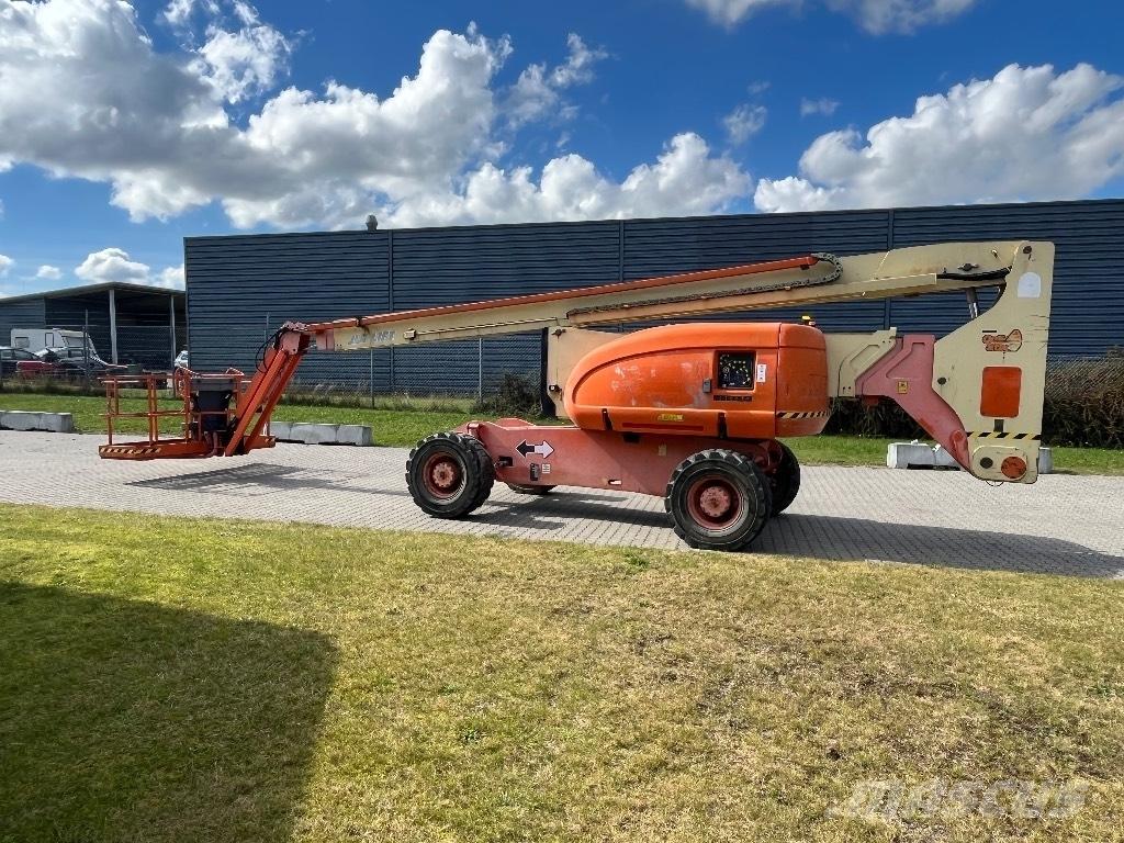JLG 800 AJ Körüklü personel platformları