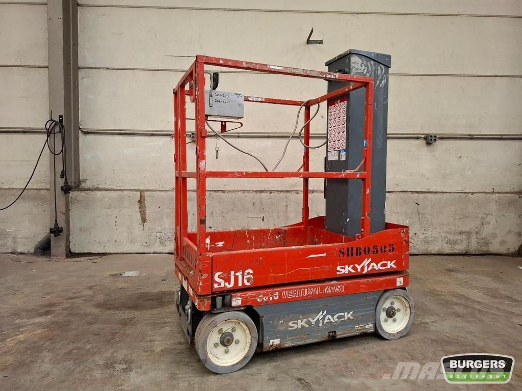 SkyJack SJ16 Diger lift ve platformlar
