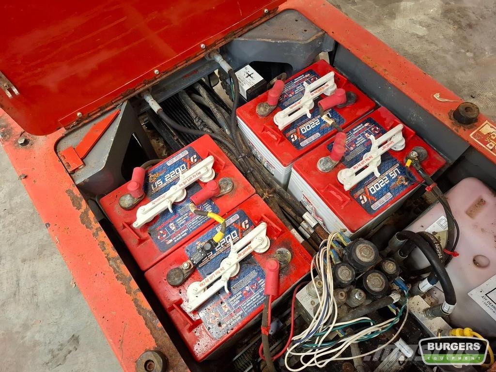 SkyJack SJ16 Diger lift ve platformlar