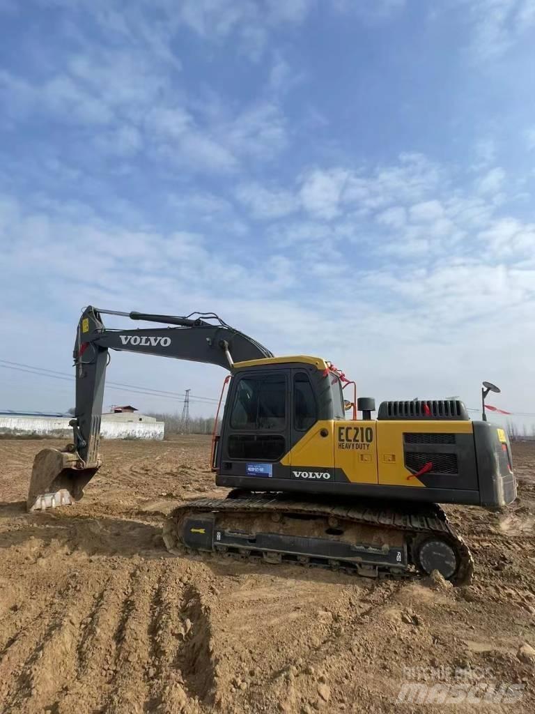Volvo EC210D Paletli ekskavatörler