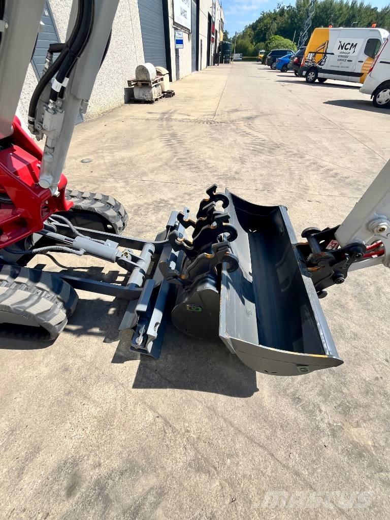 Takeuchi TB 225 Mini ekskavatörler, 7 tona dek
