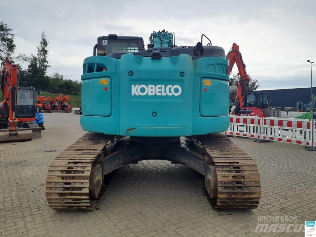 Kobelco SK 270 LC Paletli ekskavatörler