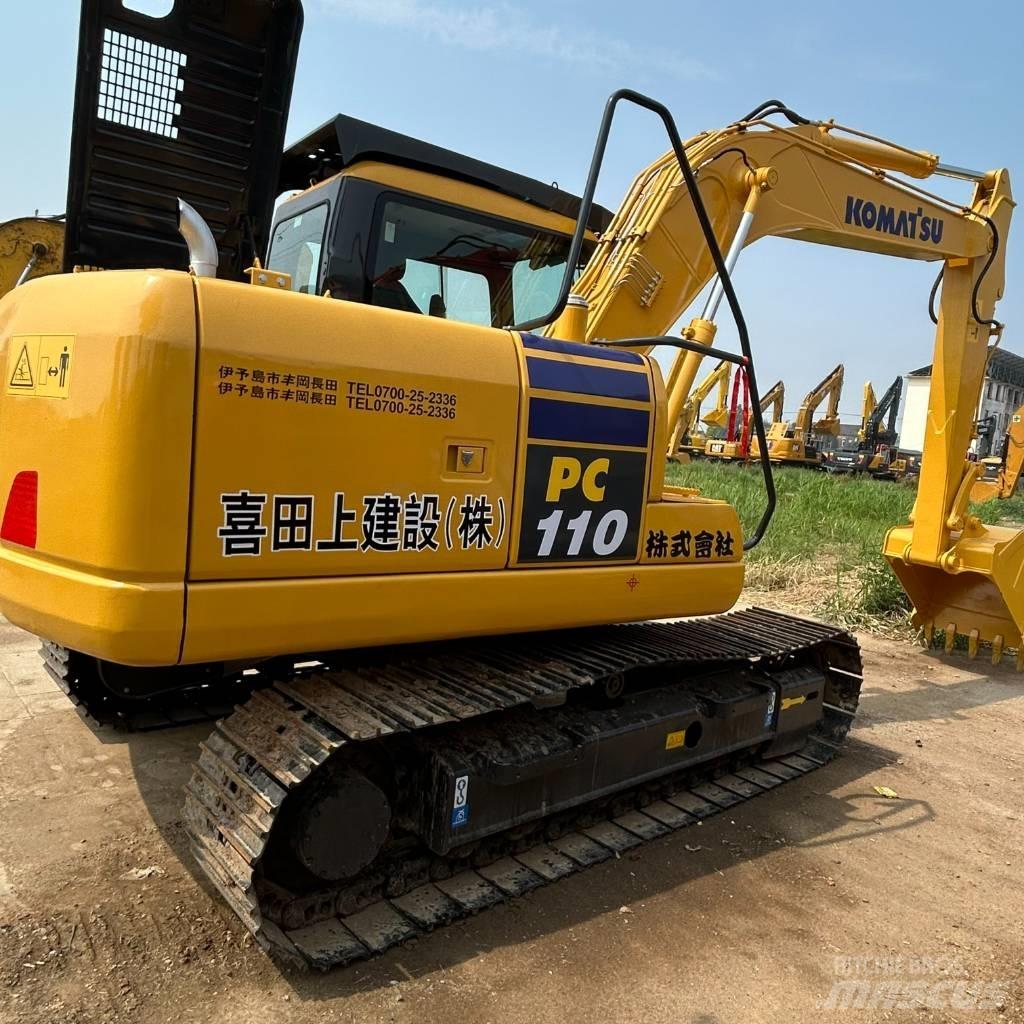Komatsu 110 Paletli ekskavatörler