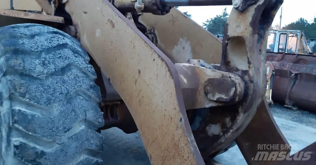 Komatsu WA500-1 Tekerlekli yükleyiciler