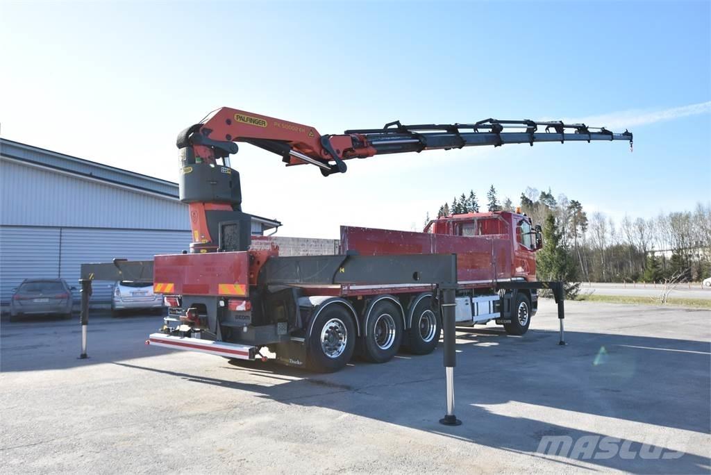 Scania G440 8X4 Araç üzeri vinçler