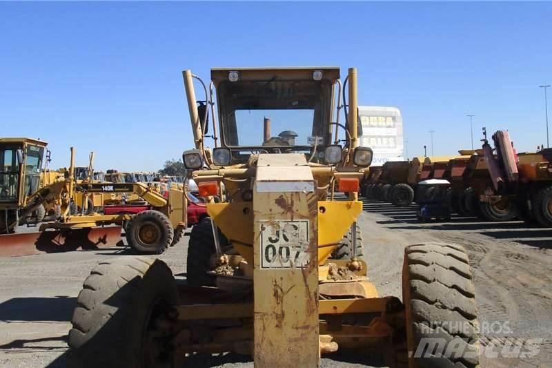 CAT 160H Greyderler
