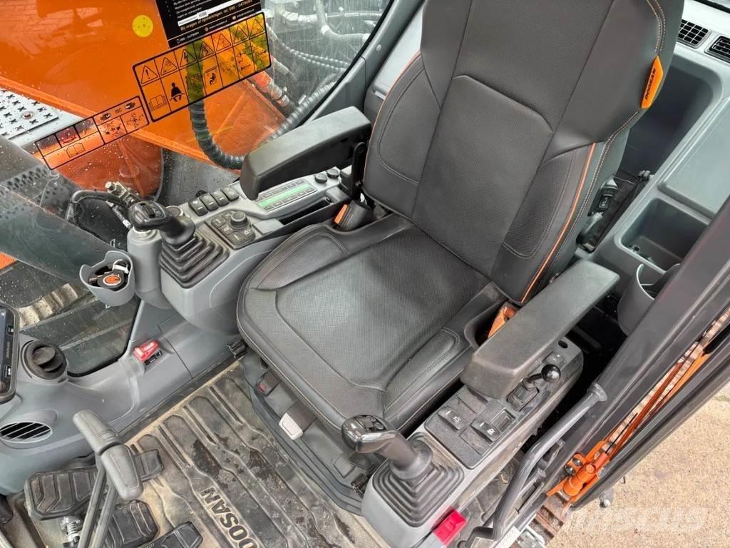 Doosan DX140LC-7 Paletli ekskavatörler