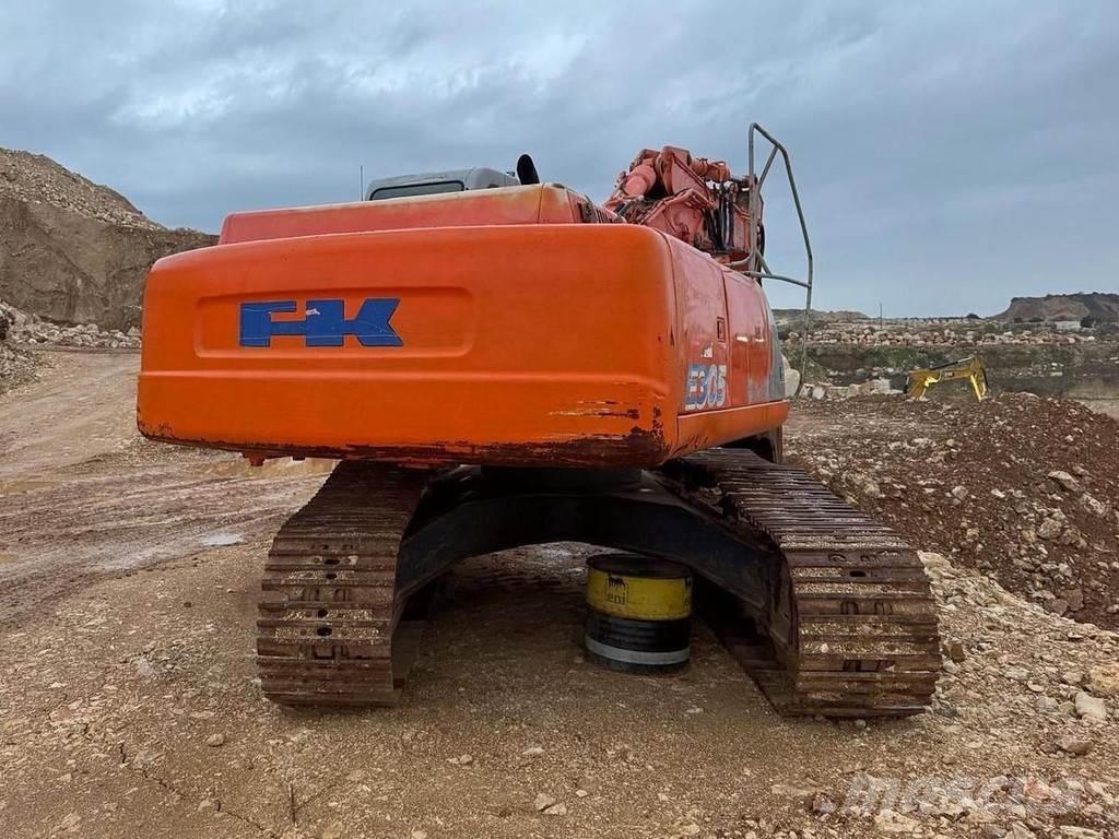 Fiat KOBELCO E305 Özel ekskavatörler