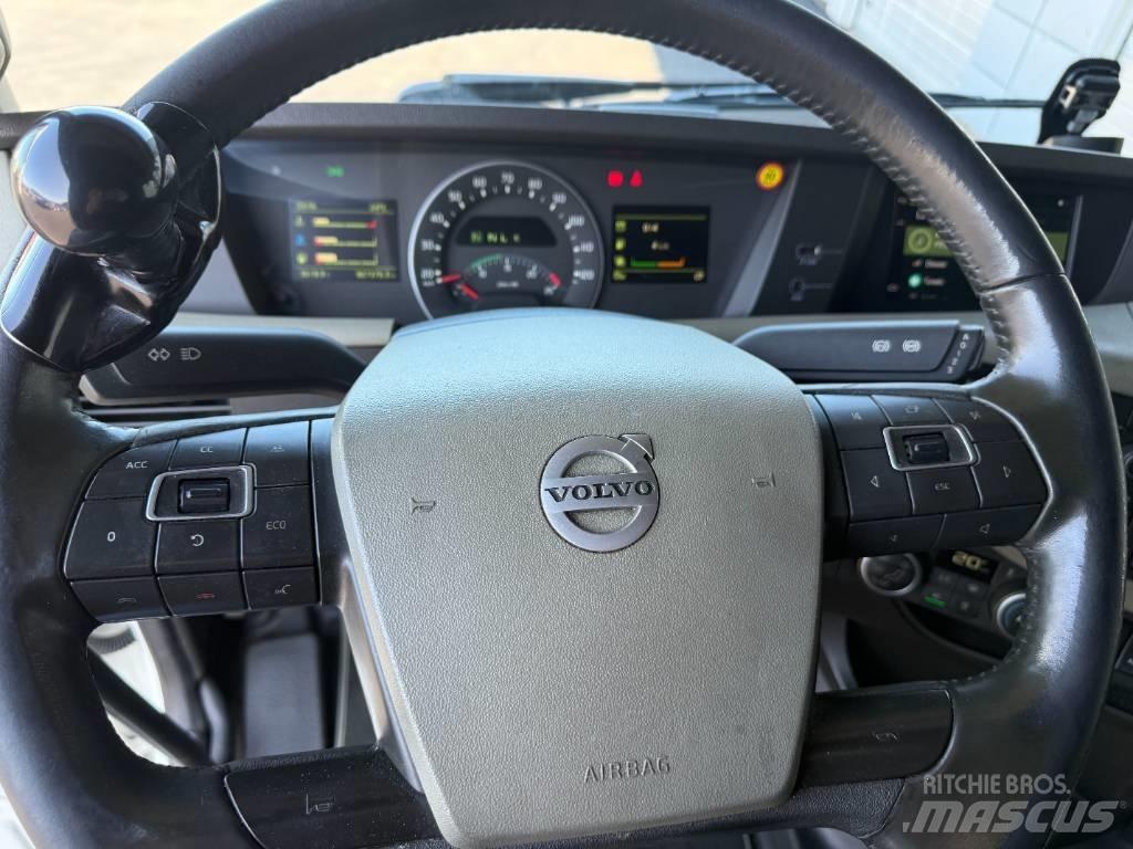 Volvo FH 540 6x2 Kapali kasa kamyonlar