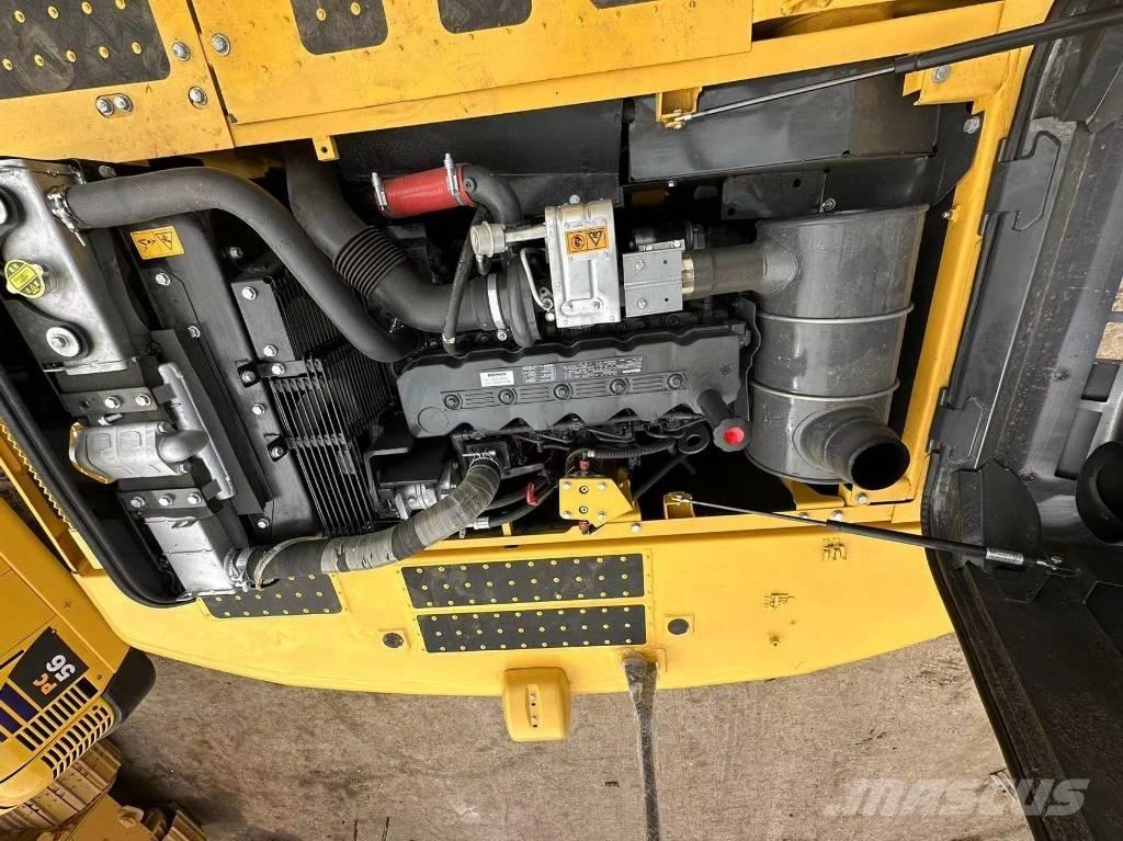 Komatsu PC 220 Paletli ekskavatörler