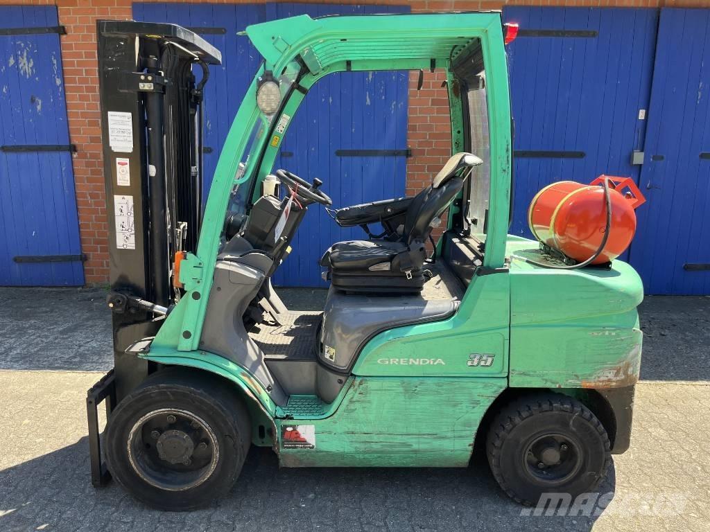 Mitsubishi FG 35 N LPG'li forkliftler