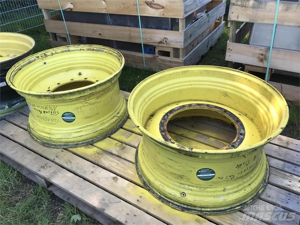 John Deere 18x34 Tekerlekler