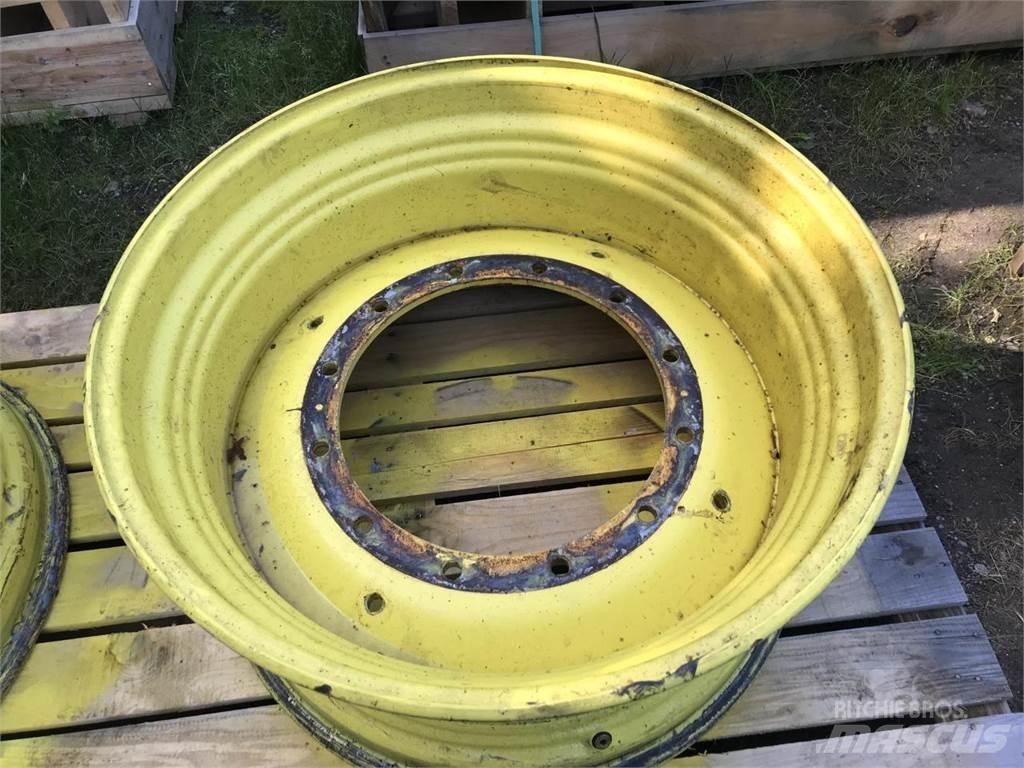 John Deere 18x34 Tekerlekler