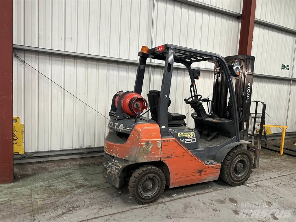 Toyota 02-8FGF20 LPG'li forkliftler