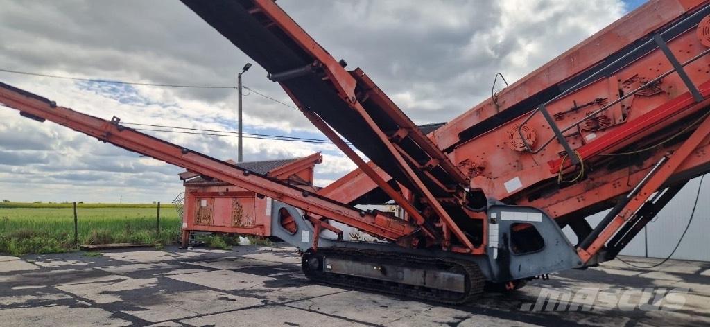 Sandvik QA 450 Gezer eleyiciler