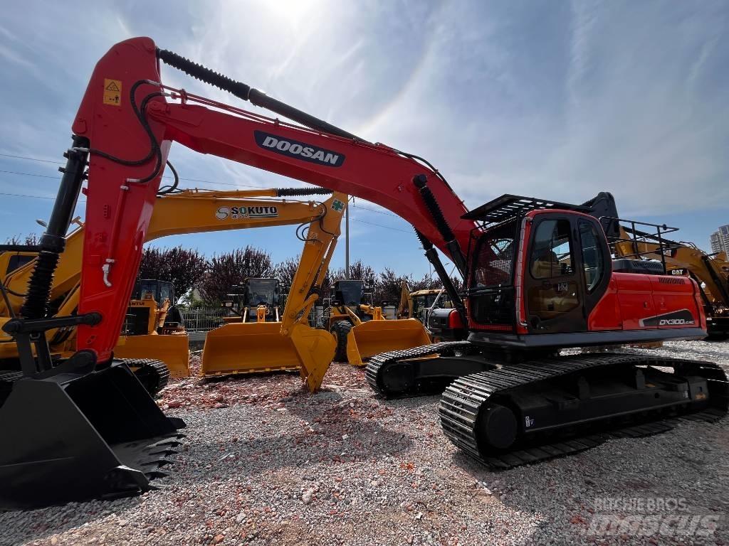 Doosan DX 300 LC-9C Paletli ekskavatörler