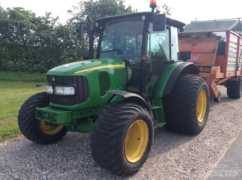 John Deere 5720 Traktörler