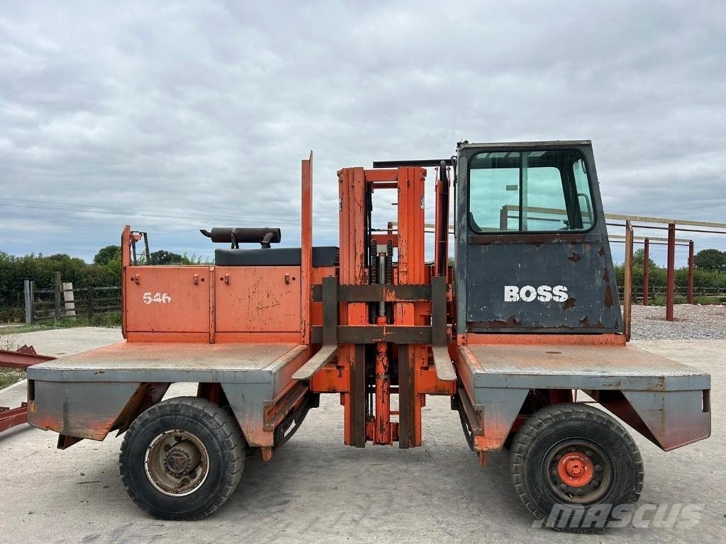 Boss 546 Sideloader - dört yönlü forkliftler