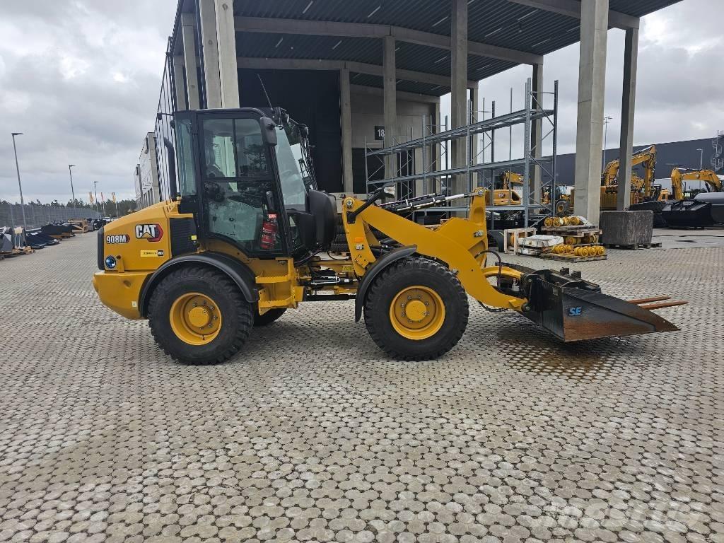 CAT 908 M Tekerlekli yükleyiciler