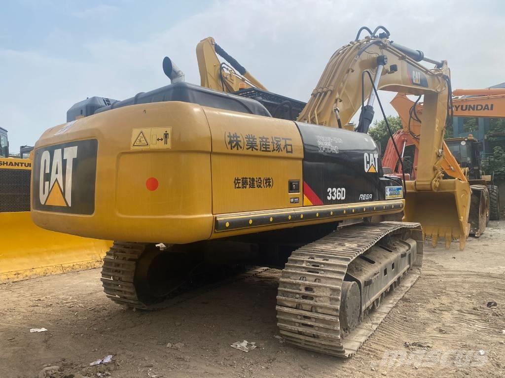 CAT 336 D Paletli ekskavatörler