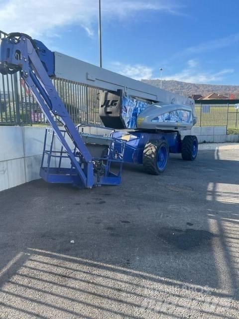 JLG 1250 AJP Körüklü personel platformları