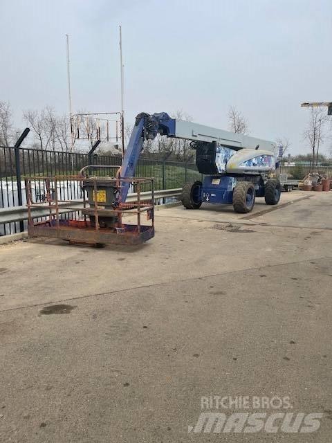 JLG 1250 AJP Körüklü personel platformları
