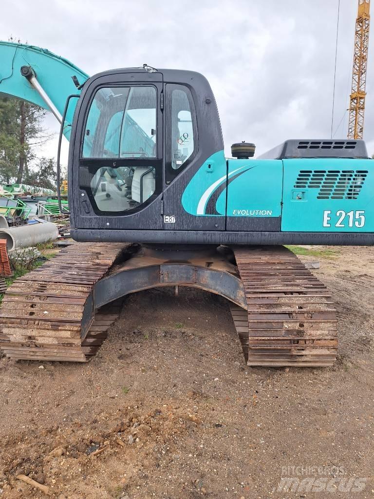 Fiat-Kobelco E215 Paletli ekskavatörler