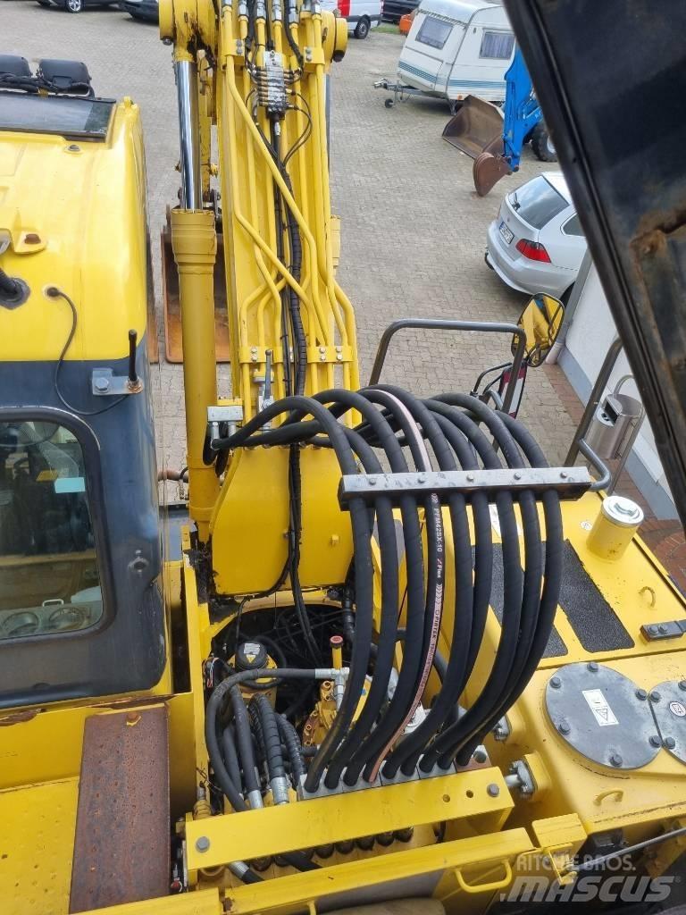 Komatsu PW 160-7E0 Lastik tekerli ekskavatörler