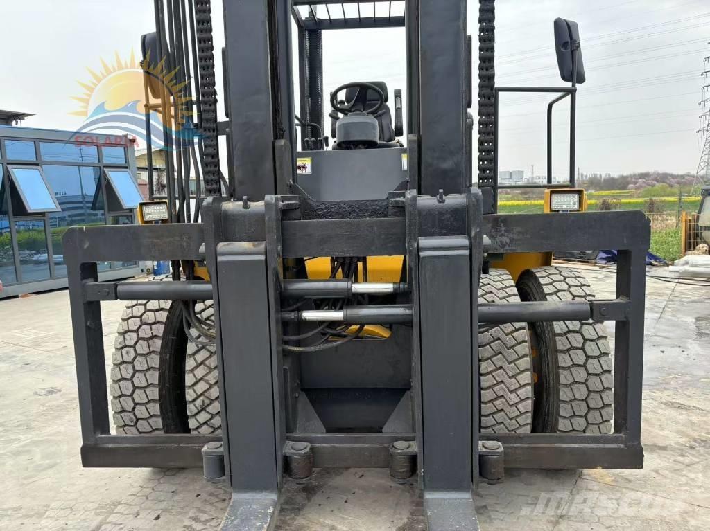 Komatsu FD 200 Dizel forkliftler