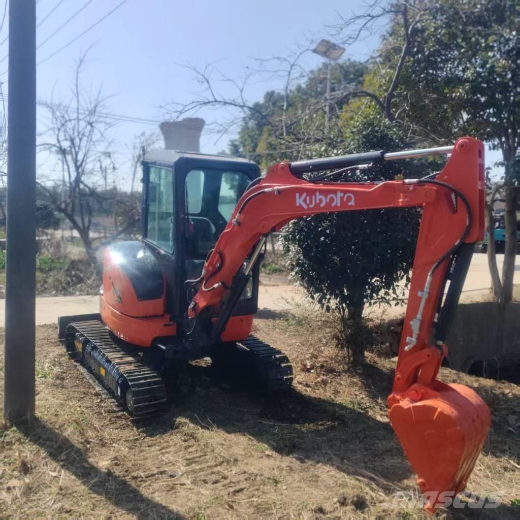 Kubota U 35 Paletli ekskavatörler