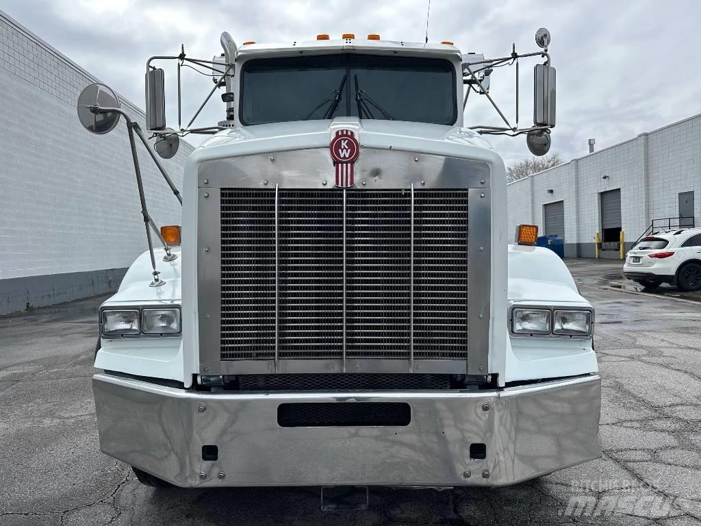 Kenworth T 800 Vinçli kamyonlar