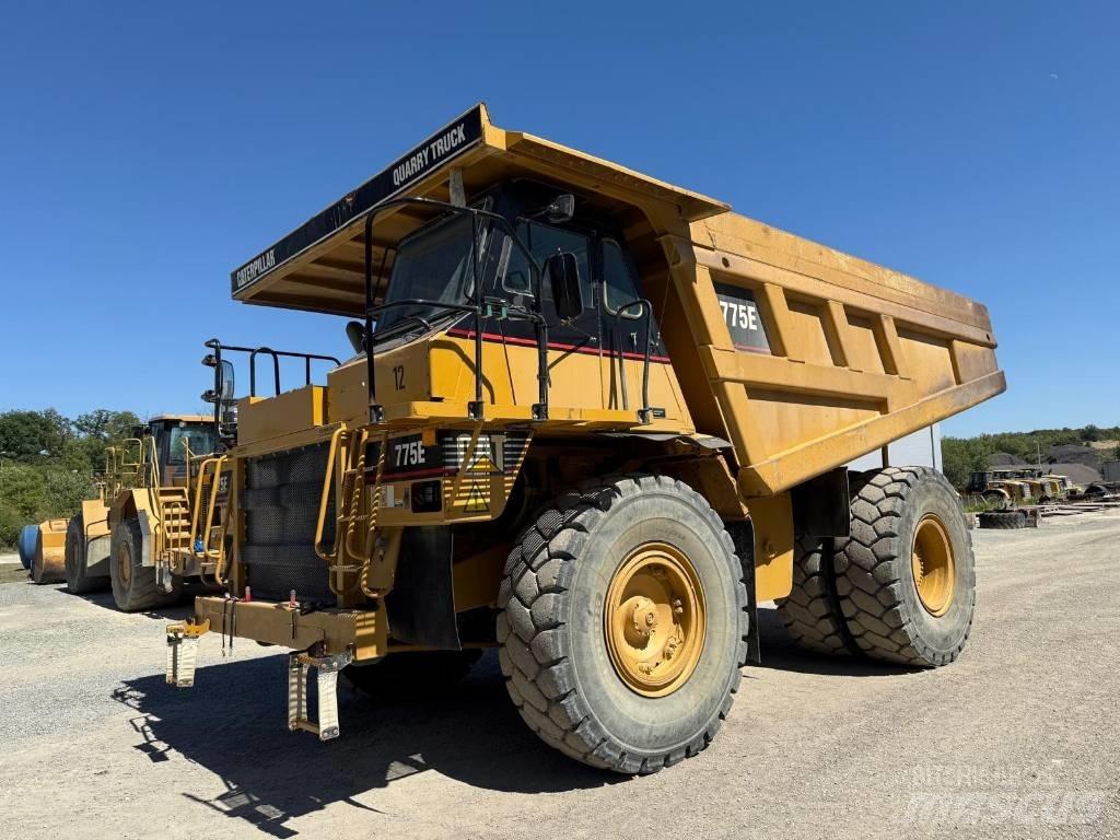CAT 775 E Yol disi kaya kamyonu