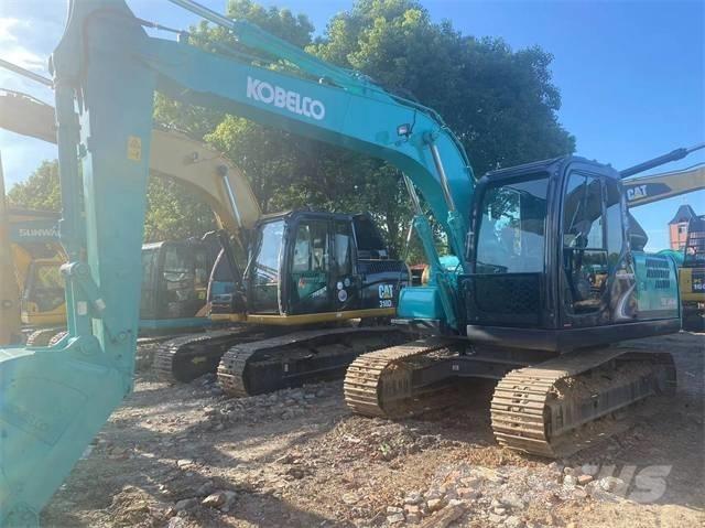 Kobelco SK 140 Paletli ekskavatörler