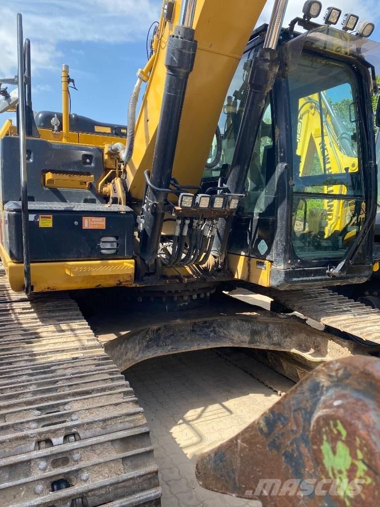 CAT 323 EL Paletli ekskavatörler