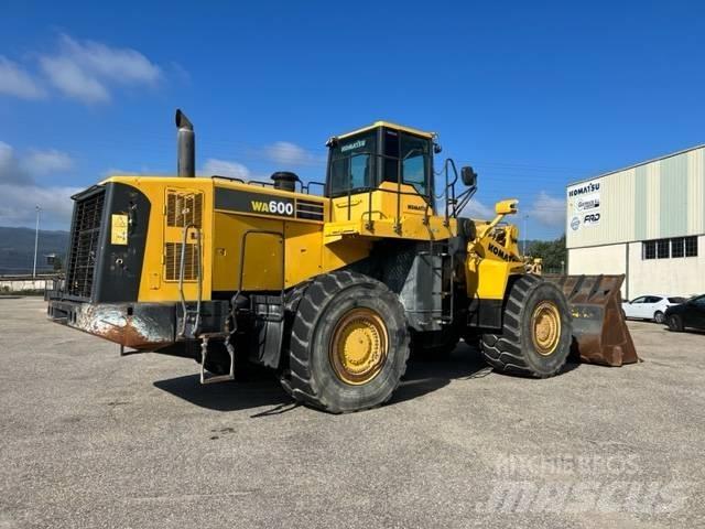 Komatsu WA 600-6 Tekerlekli yükleyiciler