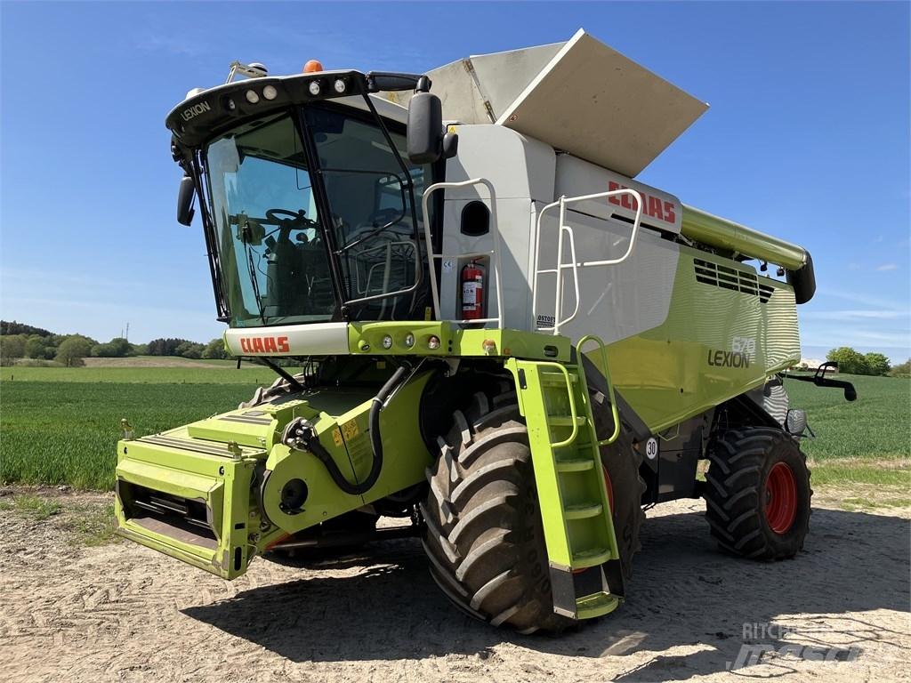 CLAAS Lexion 670 Biçerdöverler