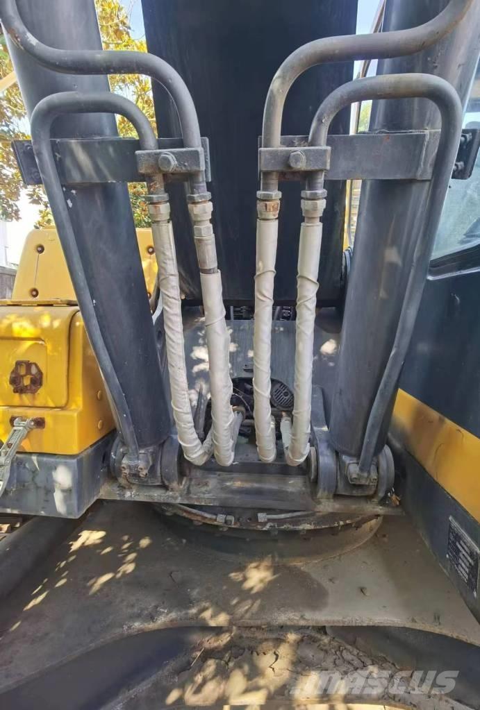 Volvo EC 210 B LC Paletli ekskavatörler