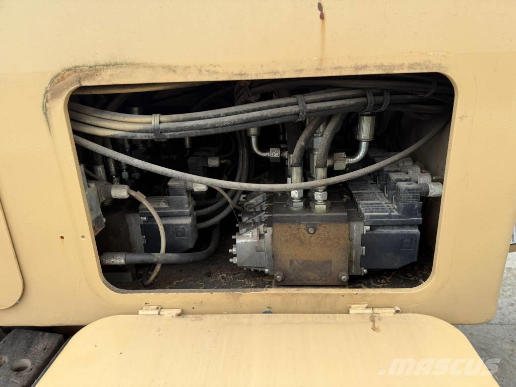 Tesmec TRS300 Kanal kazma makinasi