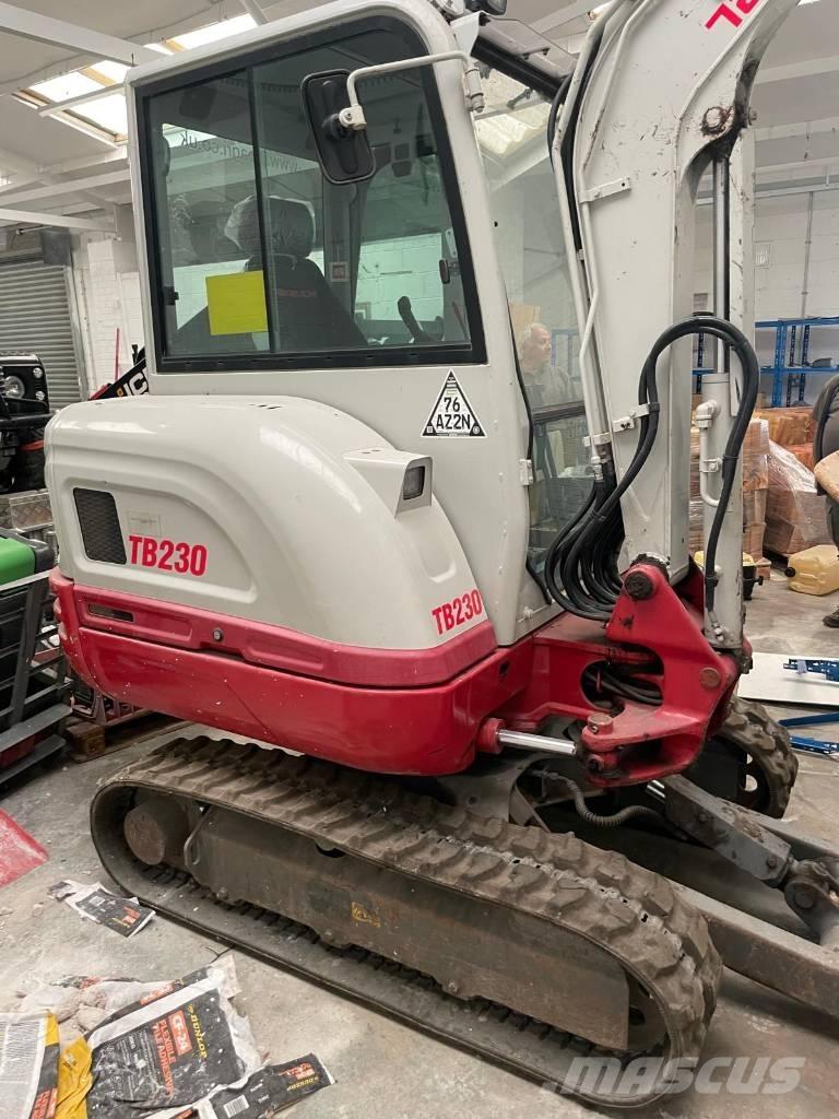 Takeuchi TB 230 Mini ekskavatörler, 7 tona dek