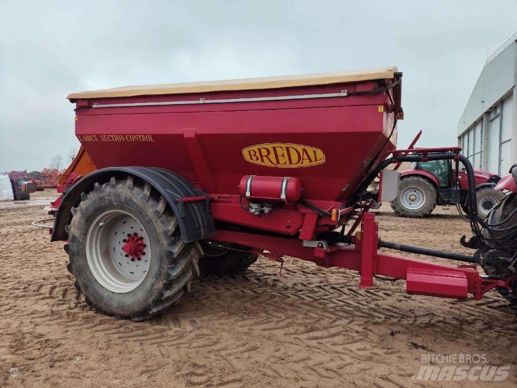 Bredal F10 Mineral gübre dagiticilar