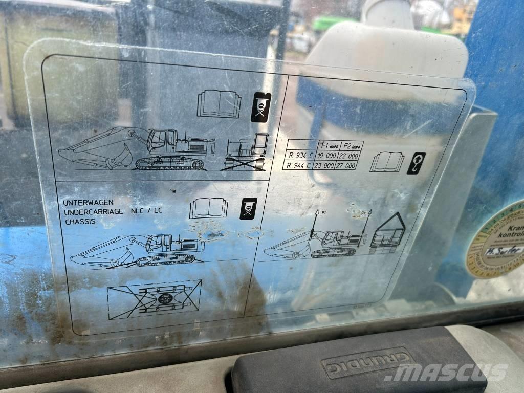 Liebherr R 944 C V Yıkım ekskavatörleri